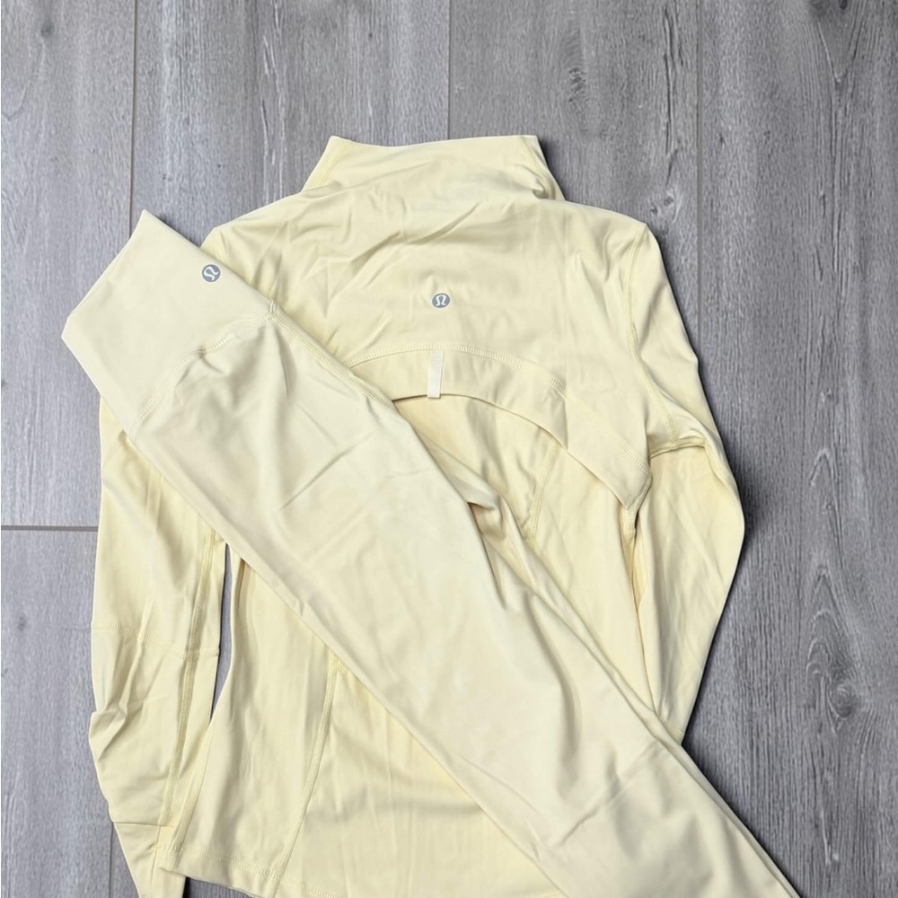 Lululemon Define Jacket & Leggings Set Butter Cream Women’s Activewear Like New - Picture 2 of 3